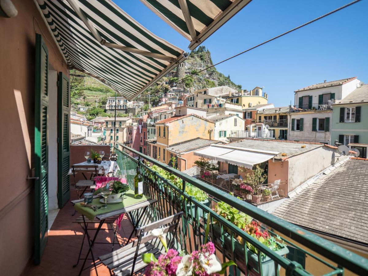 Recanissu With Balcony & Ac *